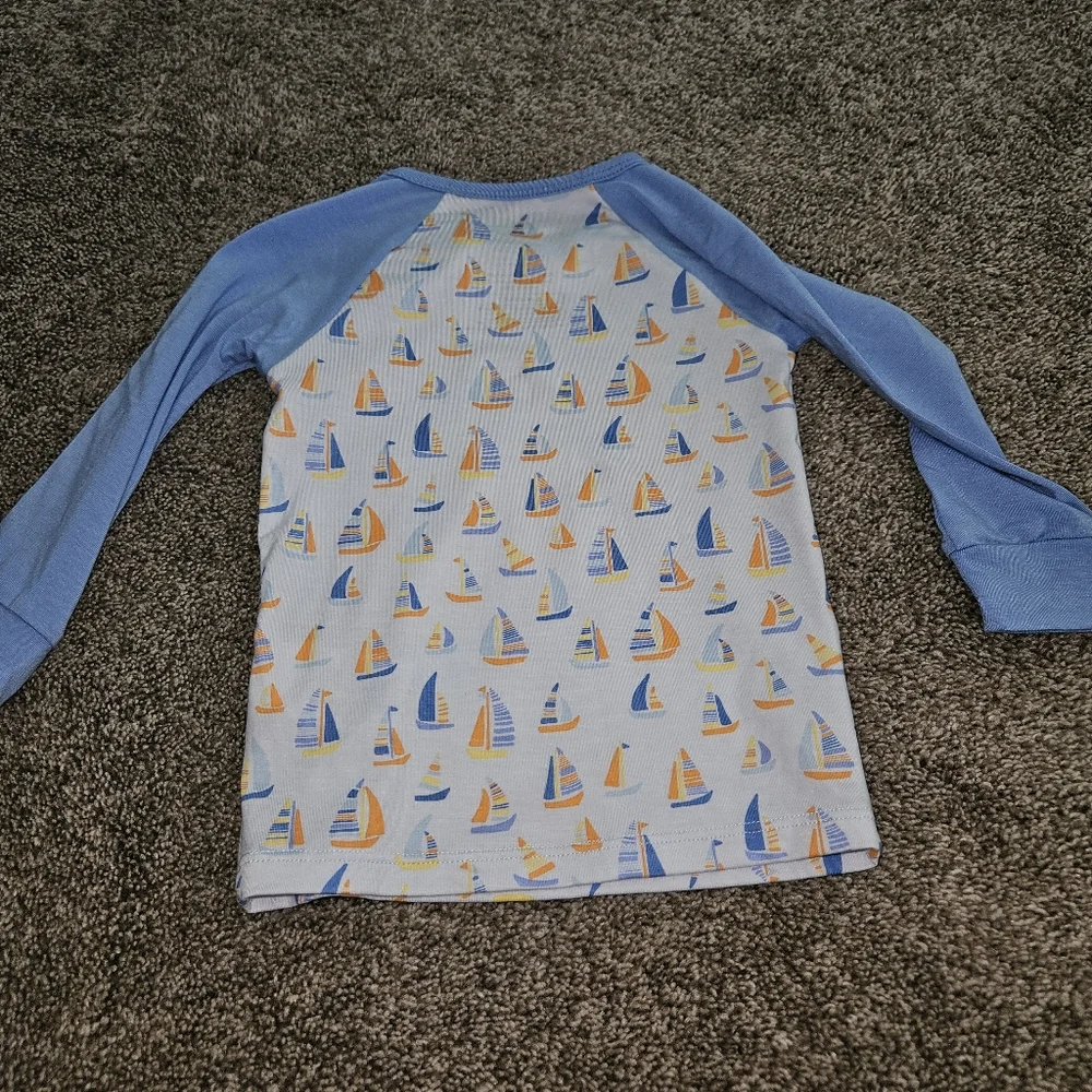 Magnetic Me Pajama Set Blue Sailboats Top 9-12 mon Bottom 12-18 mon NWT